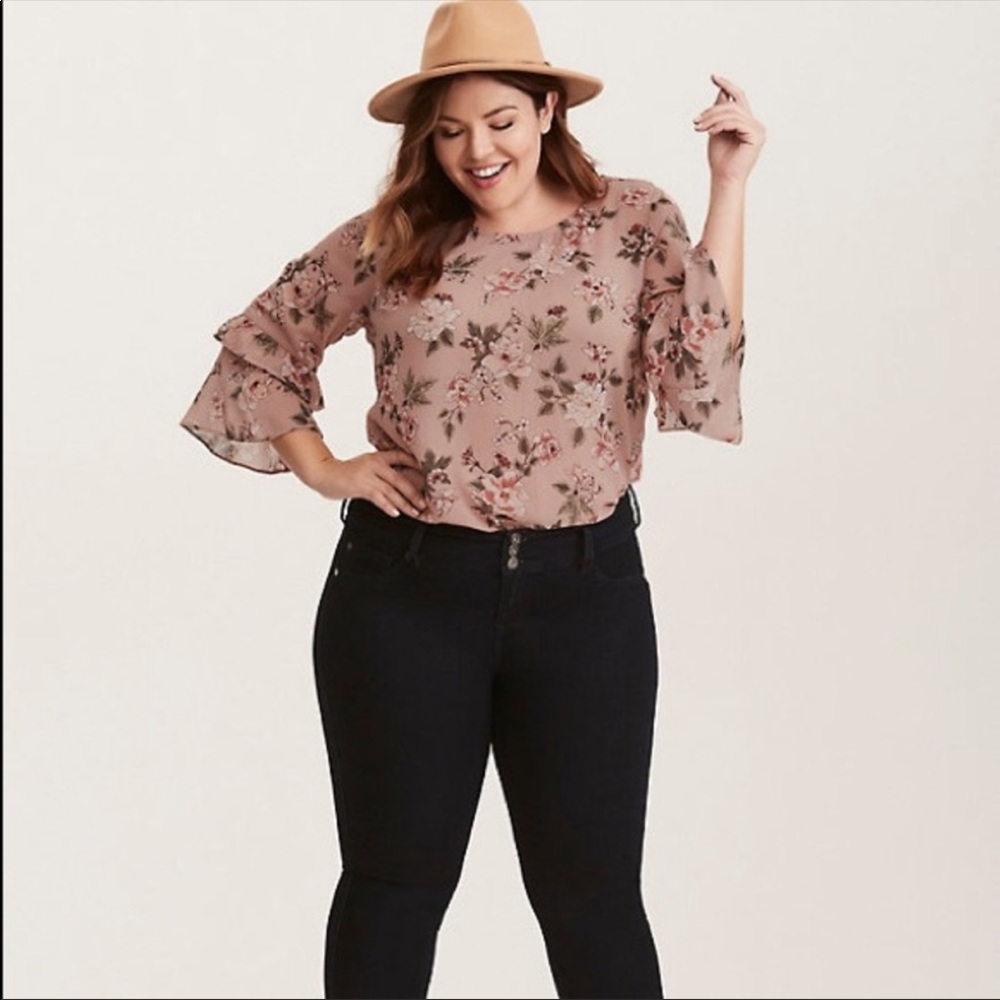 Torrid| DUSTY PINK FLORAL CHIFFON STRAPPY BLOUSE